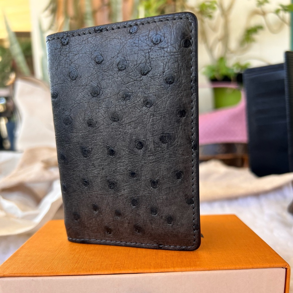 🔥🔥New Louis Vuitton “RARE” OSTRICH SHADOW Pocket Organizer🔥🔥